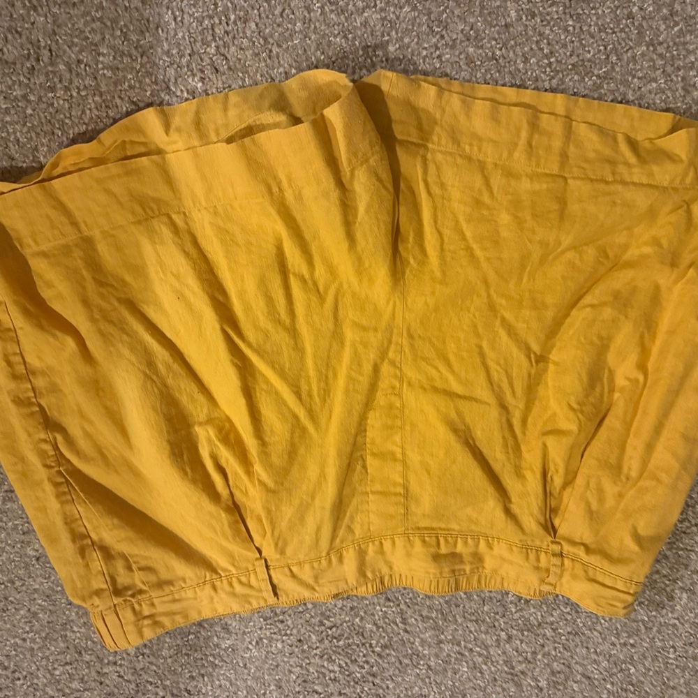 Women's Cargo Shorts Bundle - Brown, Yellow, Cream, Pink Size 2X - Picture 2 of 6